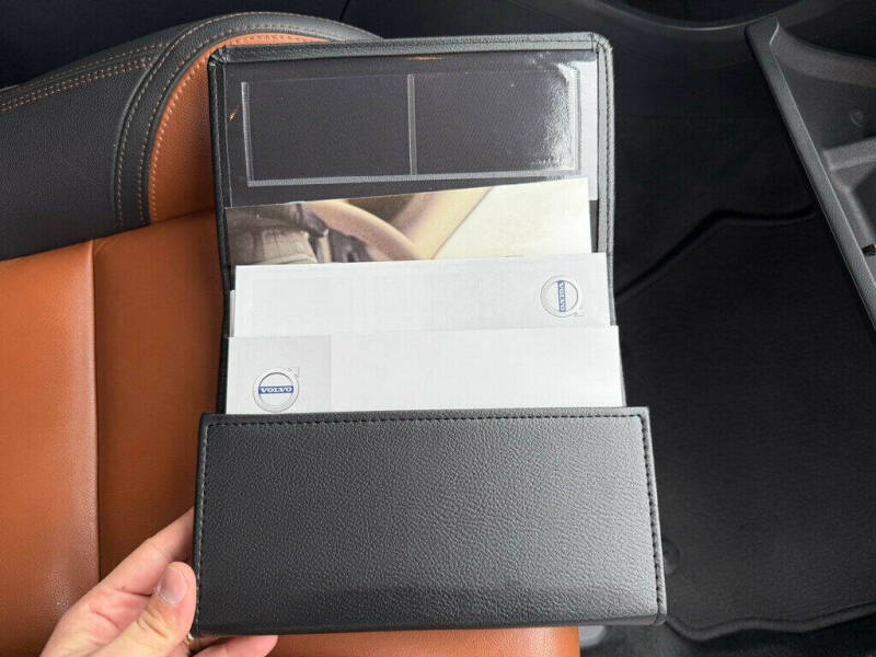 2018 Volvo V60 Cross Country T5 Premier