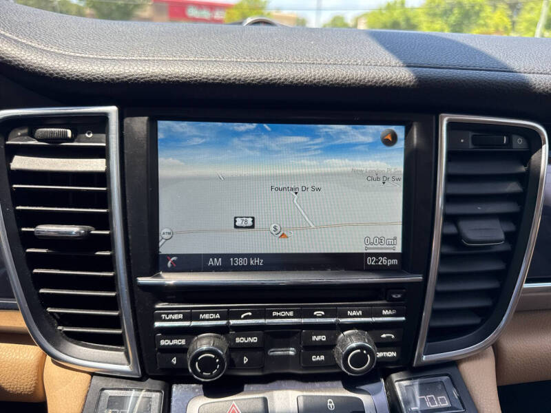 2013 Porsche Panamera 4