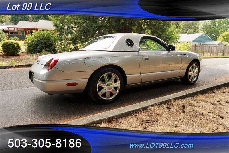 2004 Ford Thunderbird Deluxe