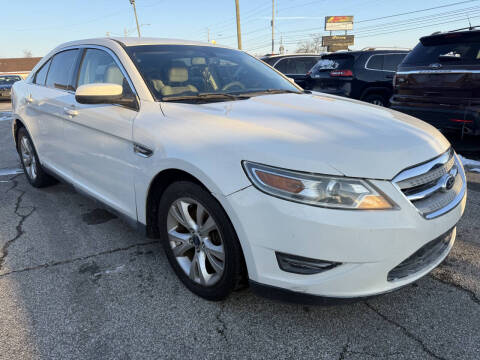 2011 Ford Taurus SEL