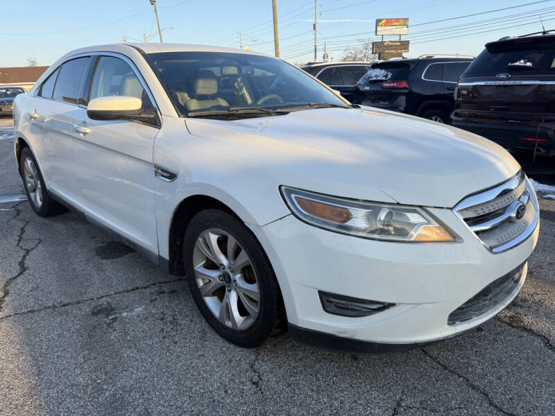 2011 Ford Taurus SEL