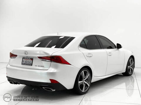 2017 Lexus IS 300