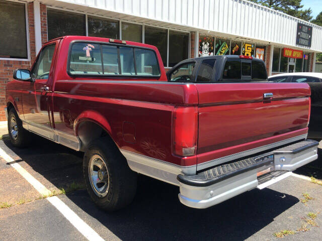 1995 Ford F-150 for sale at Novel Vehicle Sales in Homer, GA