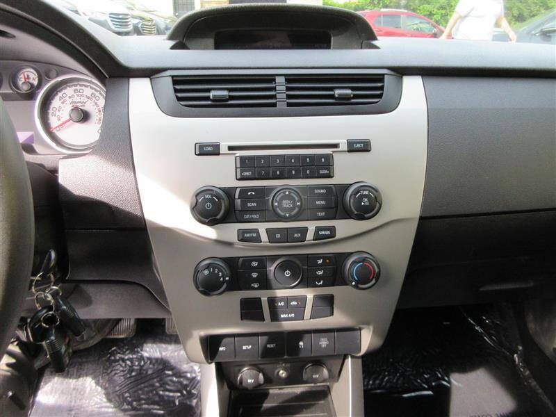 2011 Ford Focus SE