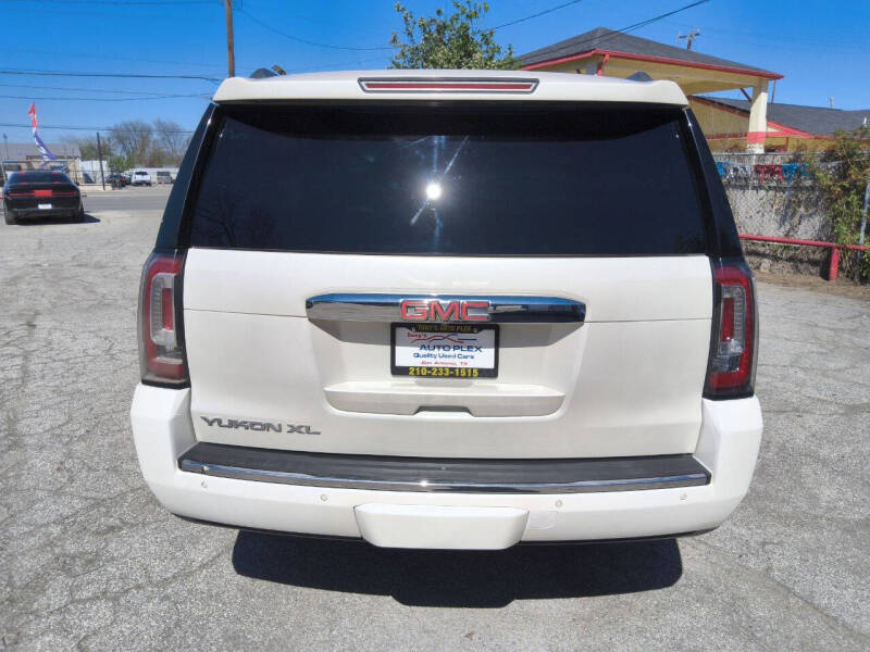2015 GMC Yukon XL Denali