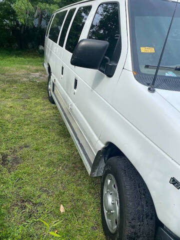 2002 Ford E-Series E-350 SD XL