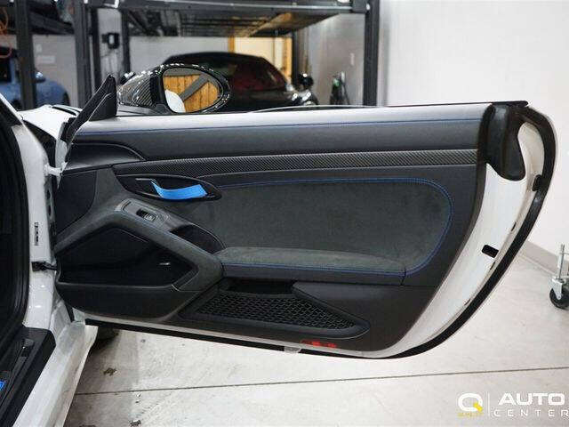 2023 Porsche 718 Cayman GT4 RS