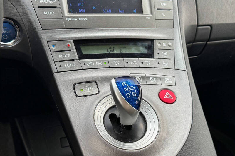 2014 Toyota Prius Three