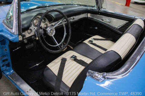 1957 Ford Thunderbird