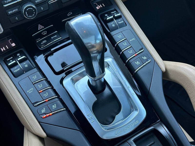 2014 Porsche Cayenne