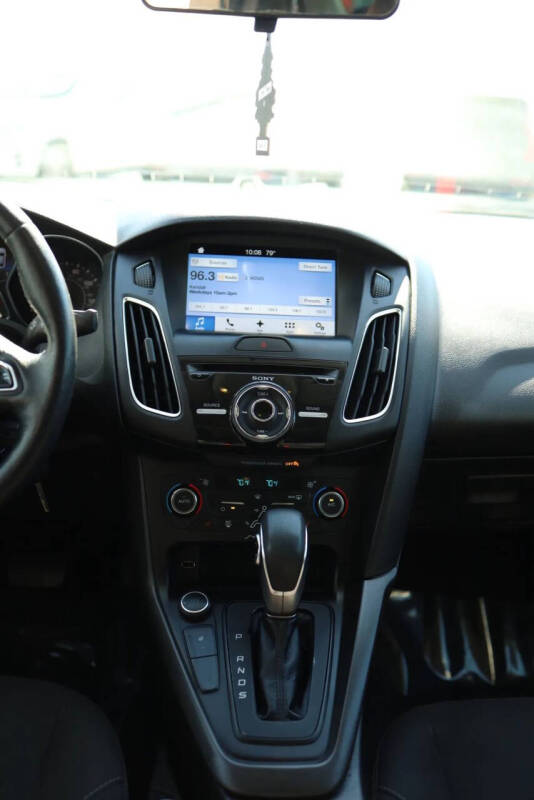 2017 Ford Focus SEL