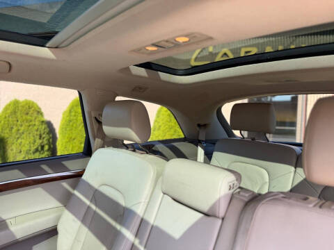 2011 Audi Q7 3.0T quattro S line Prestige