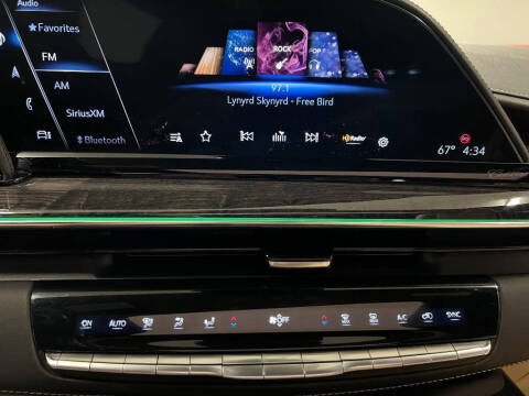 2021 Cadillac Escalade Premium Luxury