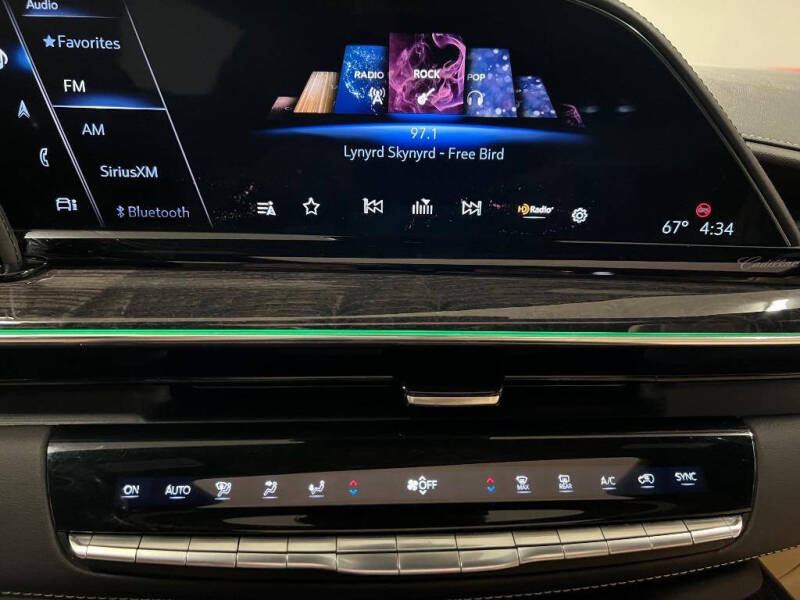 2021 Cadillac Escalade Premium Luxury