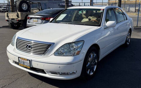 2004 Lexus LS 430