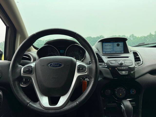 2016 Ford Fiesta SE