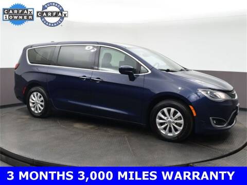 2019 Chrysler Pacifica for sale at M & I Imports in Highland Park IL