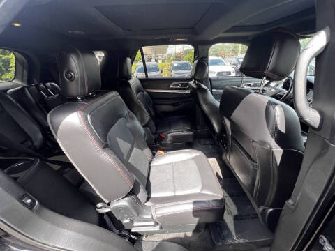 2017 Ford Explorer Sport