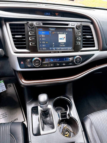 2018 Toyota Highlander LE Plus