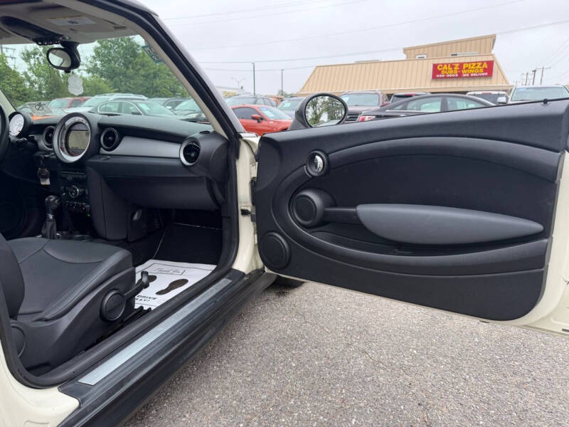 2012 MINI Cooper Hardtop