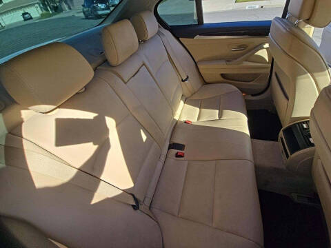 2013 BMW 5 Series 528i