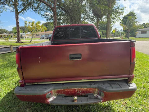 2000 Chevrolet S-10 LS