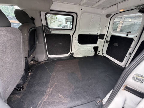 2017 Nissan NV200 S