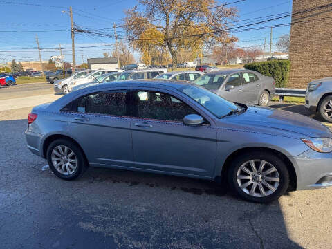 2013 Chrysler 200 Touring