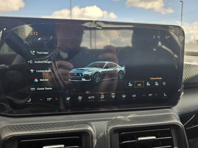 2025 Ford Mustang Dark Horse