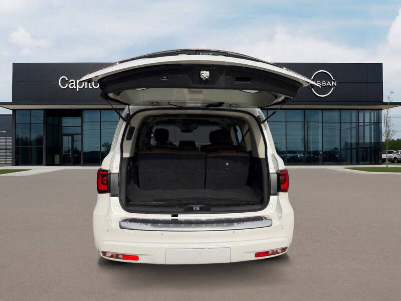2024 Infiniti QX80 Premium Select