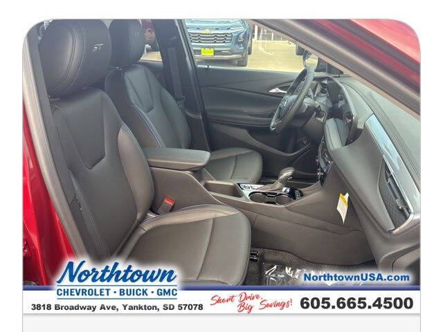 2025 Buick Encore GX Sport Touring