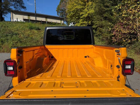 2021 Jeep Gladiator Sport S