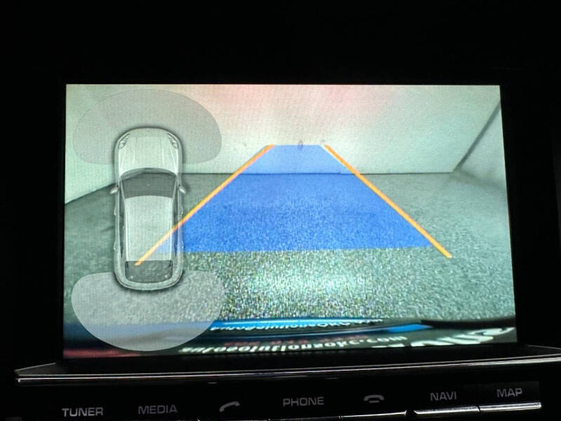 2015 Porsche Macan Turbo