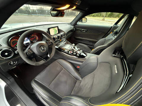 2018 Mercedes-Benz AMG GT R