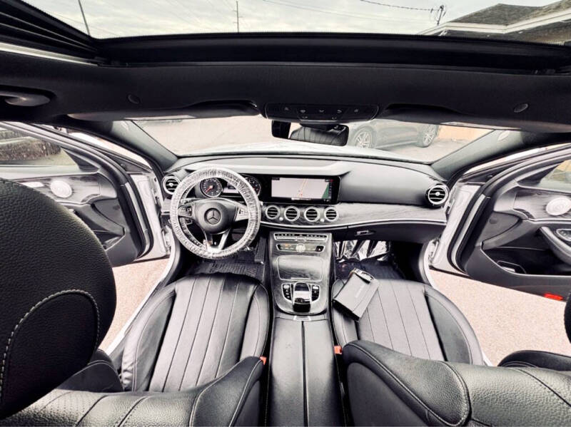 2018 Mercedes-Benz E-Class E 300