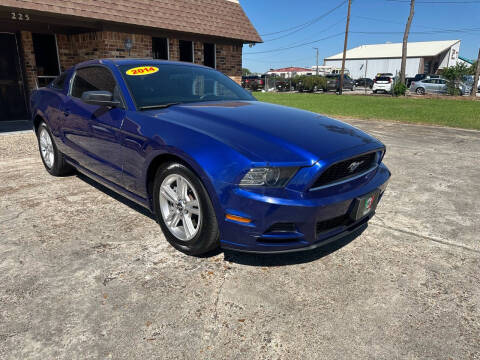 2014 Ford Mustang for sale at Fabela's Auto Sales Inc. in Dickinson TX