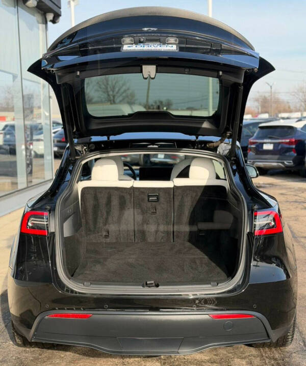 2020 Tesla Model Y Performance