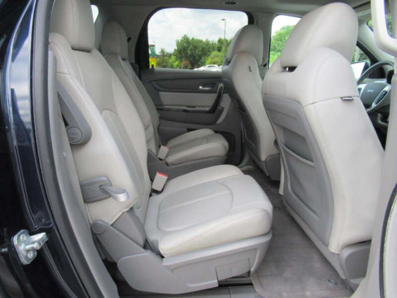 2016 GMC Acadia SLT-1