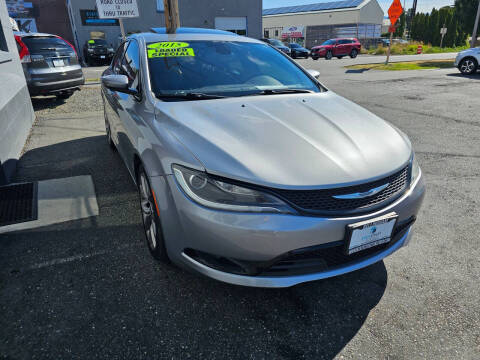 2015 Chrysler 200 S