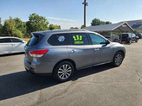 2015 Nissan Pathfinder S