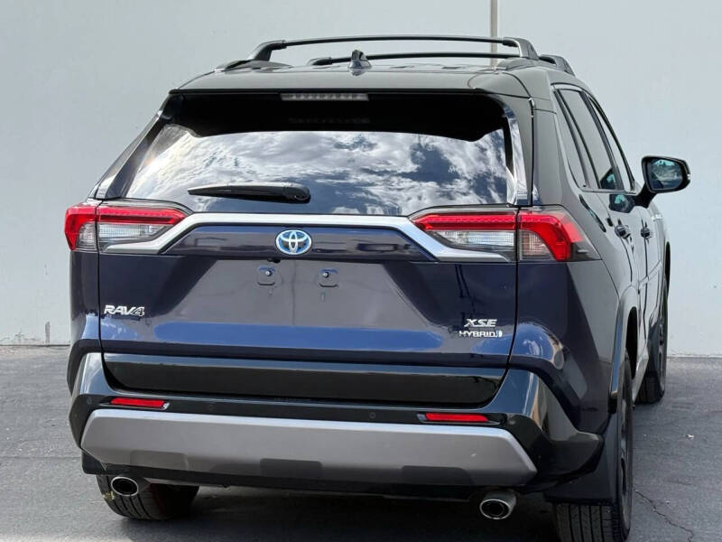 2021 Toyota RAV4 Hybrid XSE