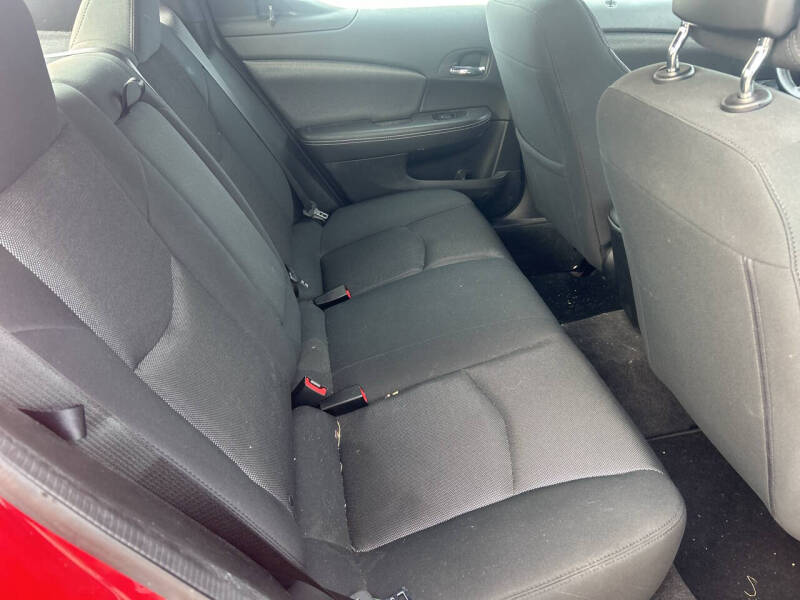 2014 Dodge Avenger SE