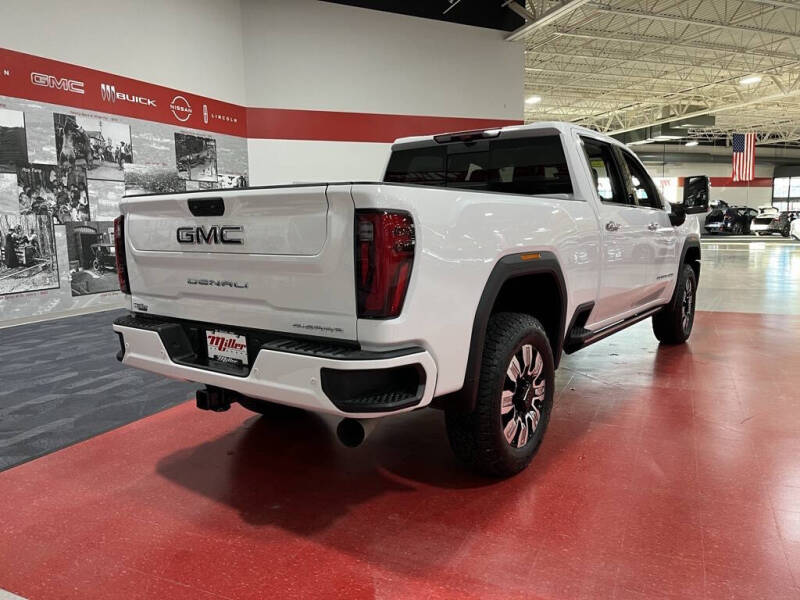 2025 GMC Sierra 3500HD