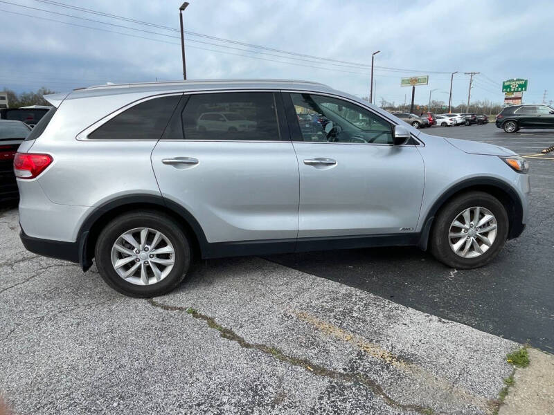 2016 Kia Sorento LX