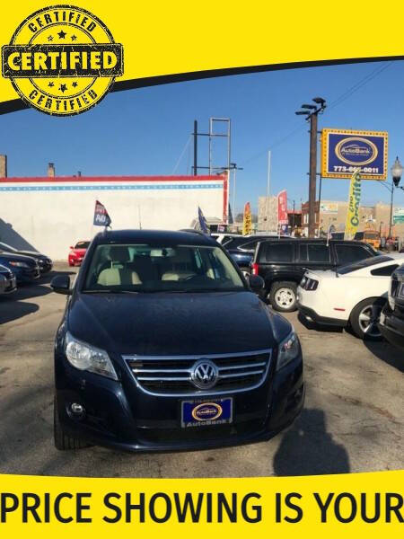 2011 Volkswagen Tiguan for sale at AutoBank in Chicago IL