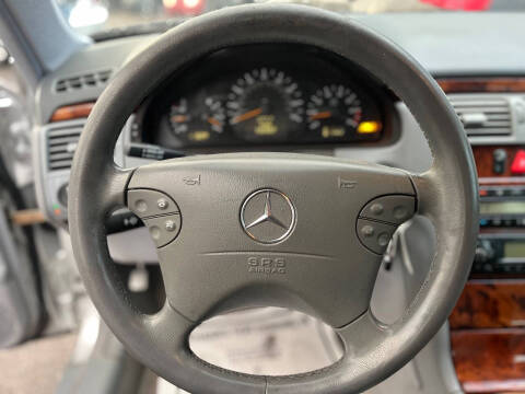 2001 Mercedes-Benz E-Class E 320