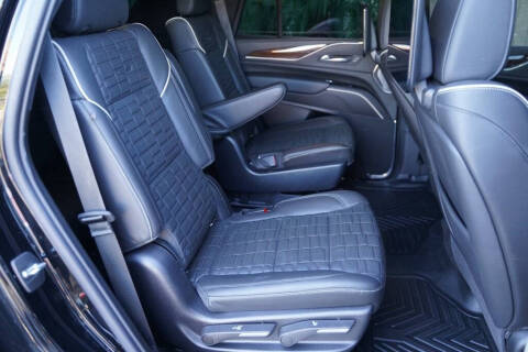 2022 Cadillac Escalade Sport Platinum