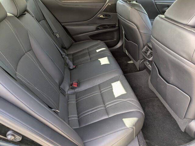 2022 Lexus ES 350 Ultra Luxury