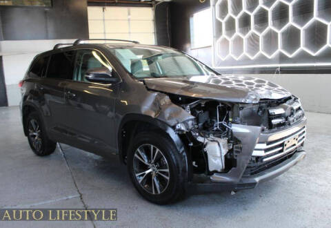 2018 Toyota Highlander LE