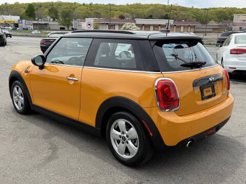 2016 MINI Hardtop 2 Door Cooper